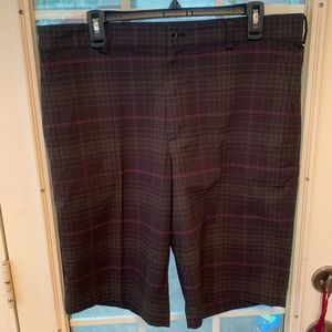 Men’s Nike Golf Shorts Size 35